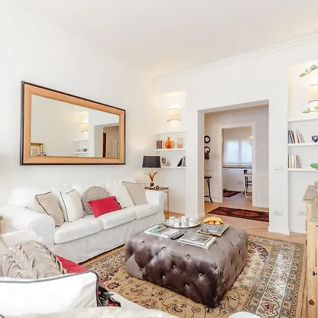 Apartment Graziella, Luxury 2 Bedrooms, Terrace And Private Parking Downtown